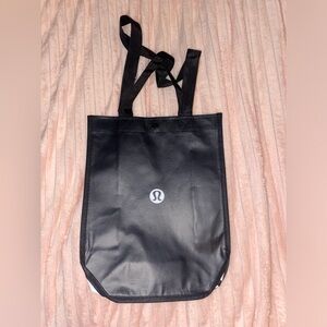 lululemon athletica Green & Black/White Tote Bags💚🖤🤍